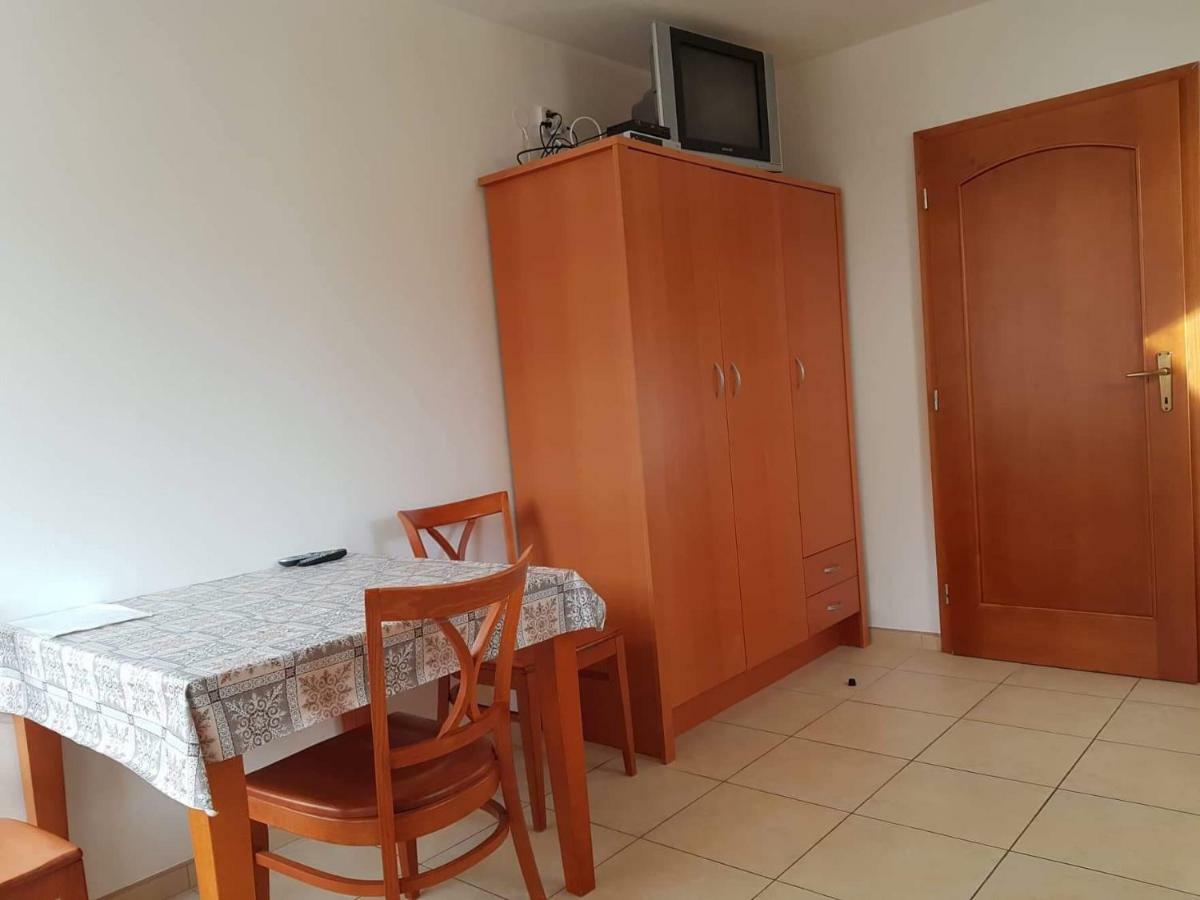 Penzion U Karla Němčičky Buitenkant foto